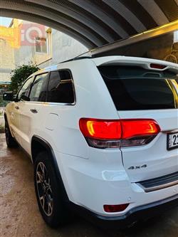 جيب جراند شيروكي